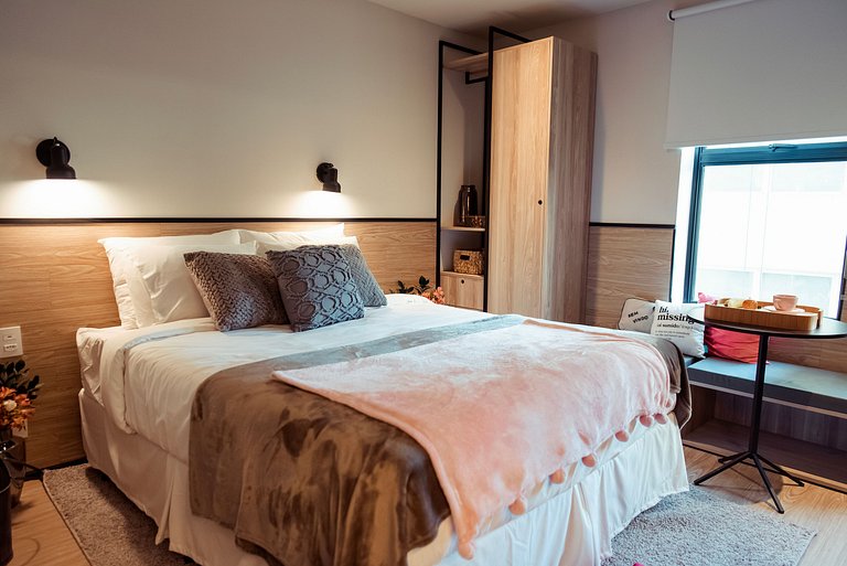 Studio moderno colado na Av. Paulista - Housi 0810