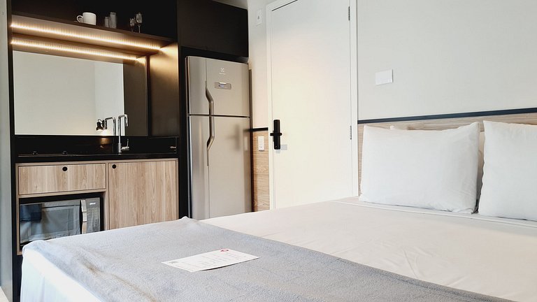 Studio Moderno na Paulista - Housi 1212
