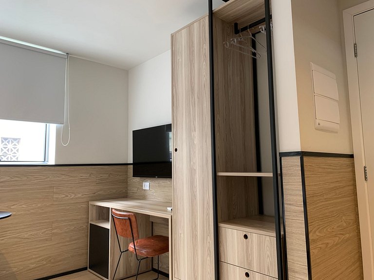 Studio Moderno na Paulista - Housi 0515