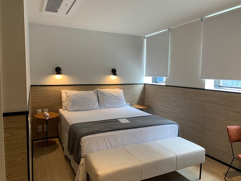 Studio moderno colado na Av. Paulista - Housi 1215