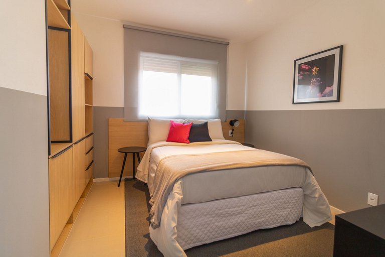 Housi - Incrível 2 quartos + quarto de Home Office + Varanda