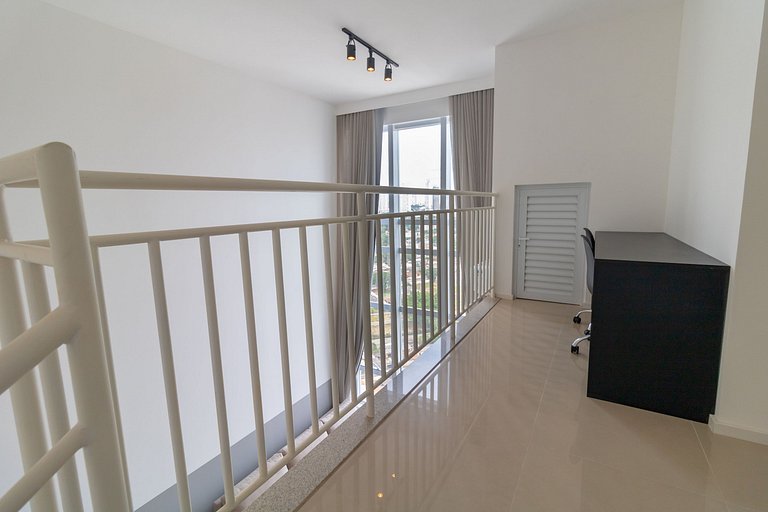 Incrível Duplex ao lado do Metropolitan Mall 1004O