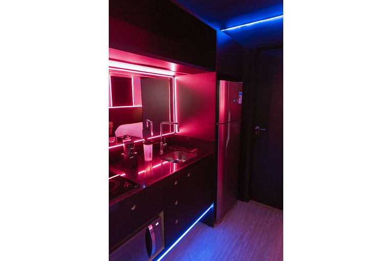 Studio moderno colado na Av. Paulista - Housi 1001