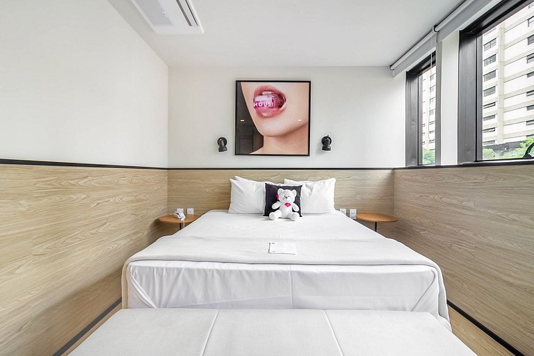 Studio moderno colado na Av. Paulista - Housi 0304