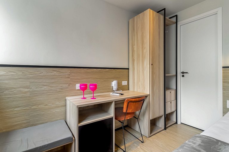 Studio Moderno na Paulista By Housi