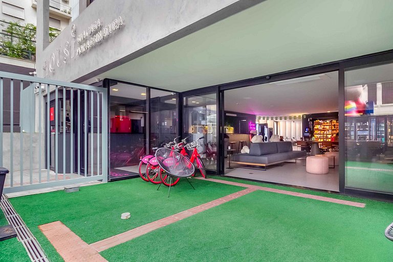 Studio moderno colado na Av. Paulista - Housi 1207