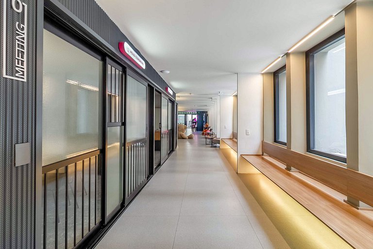 Studio moderno colado na Av. Paulista - Housi 1207