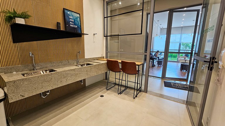 Studio moderno colado na Av. Ibirapuera | 0102