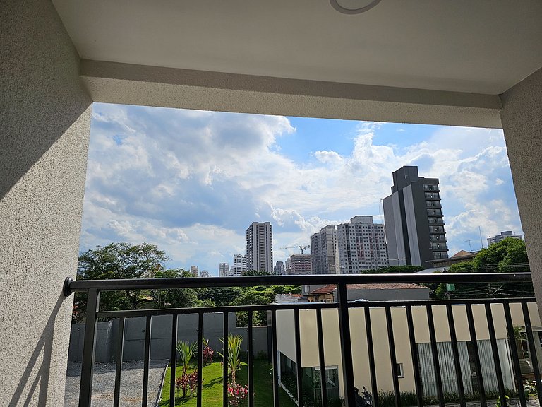 Studio moderno colado na Av. Ibirapuera | 0102