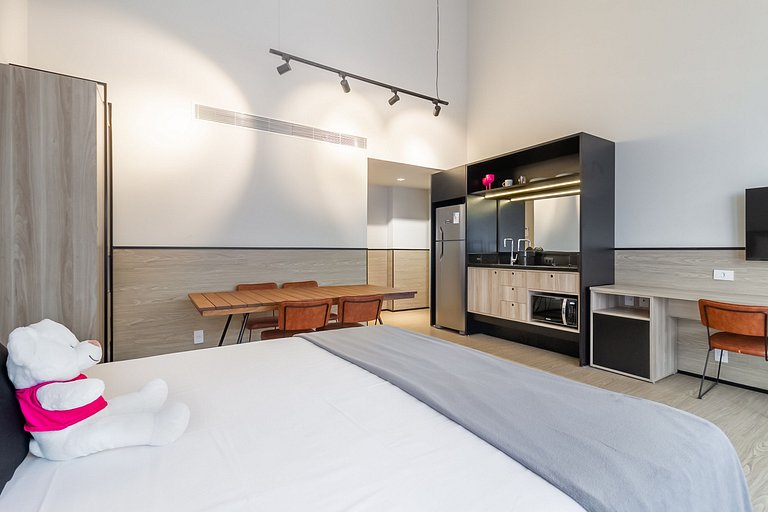 Studio moderno colado na Av. Paulista - Housi 0211