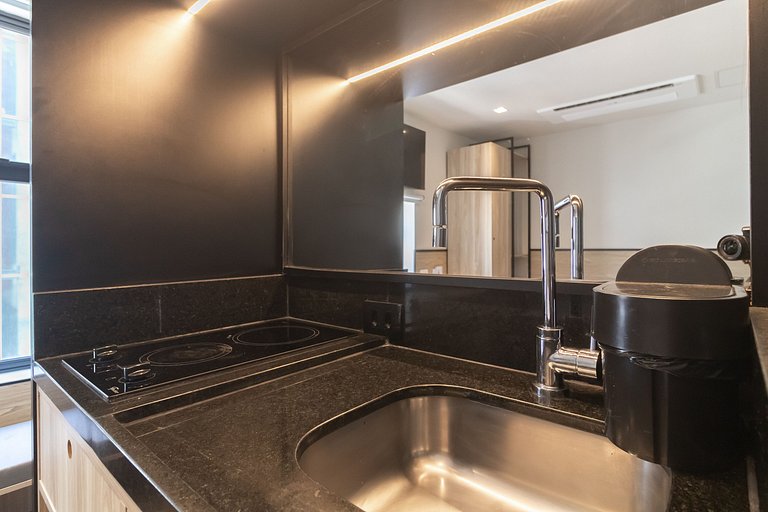 Studio moderno colado na Av. Paulista - Housi 1316