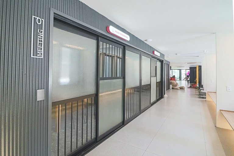 Studio moderno colado na Av. Paulista - Housi 1108