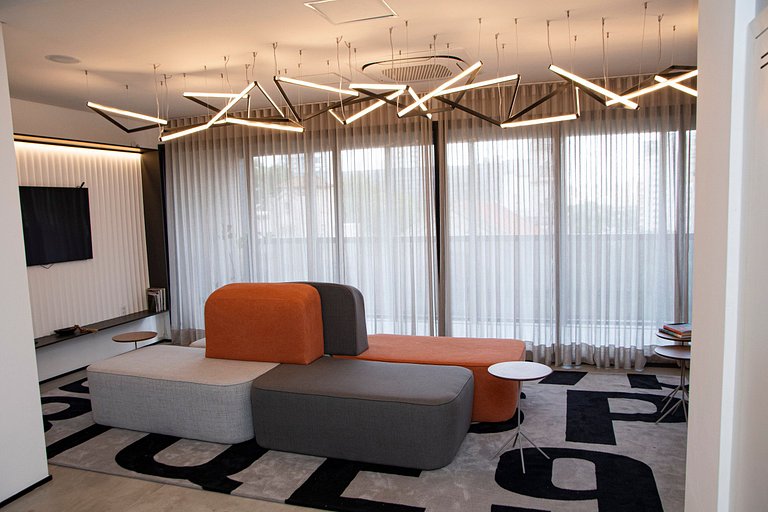 On Lorena by Housi