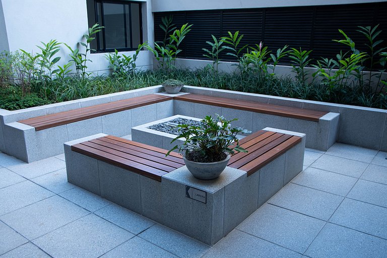 Contemporâneo Jardins by Housi