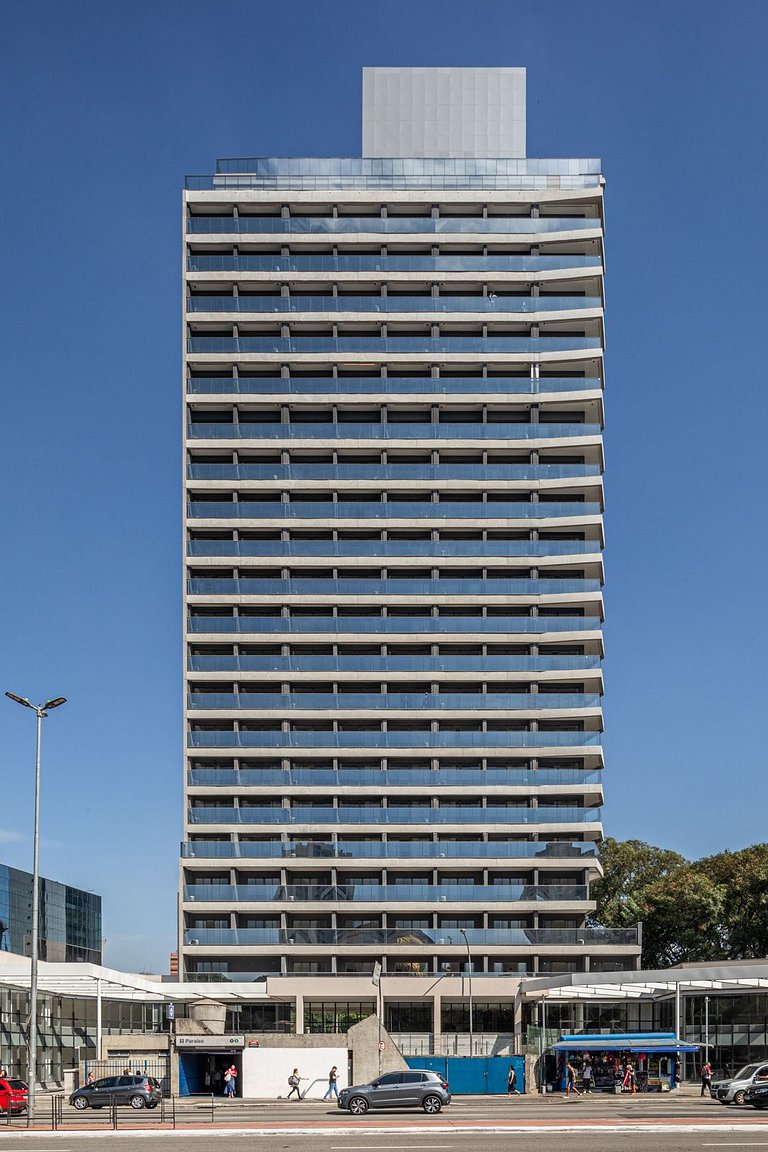 Studio Confortável ao Lado do Metrô Paraíso | 724
