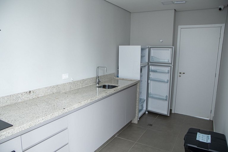 Studio Novo a 7 Min do Shopping Morumbi | 1004