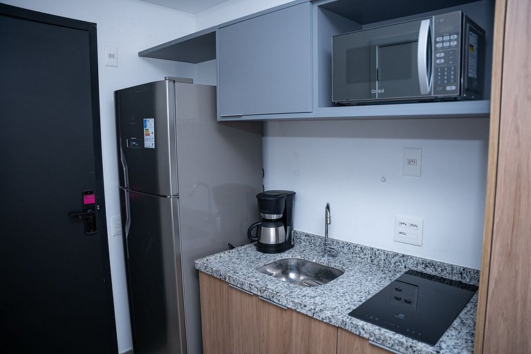 Studio em Moema: Perto do Metrô e Parques | 1110