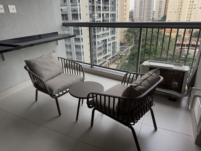 818 - Studio Housi - Air Brooklin