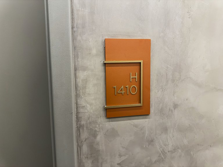 1410 - Studio Housi - VN Millennium