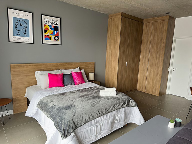 1410 - Studio Housi - VN Millennium