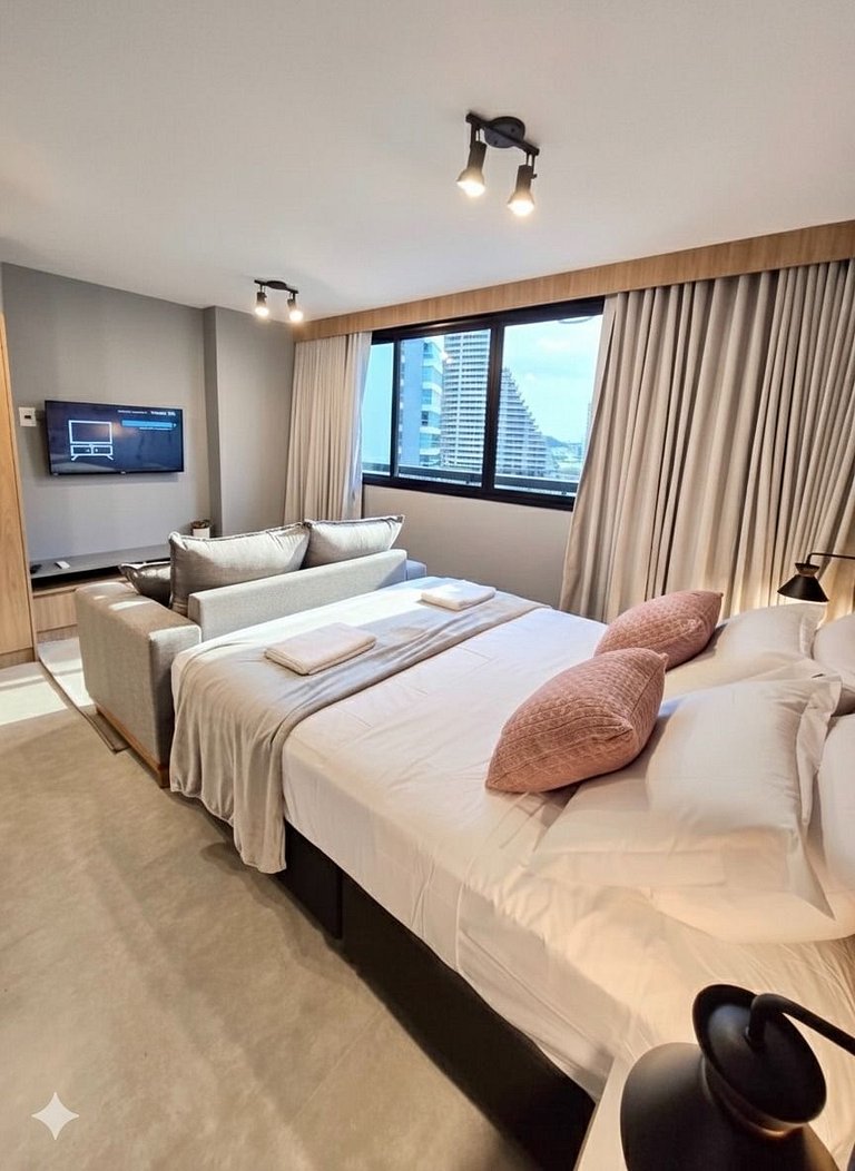 Studio Moderno - A7 Vix by Housi - 0503