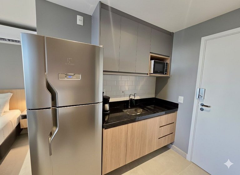 Studio Moderno - A7 Vix by Housi - 502B