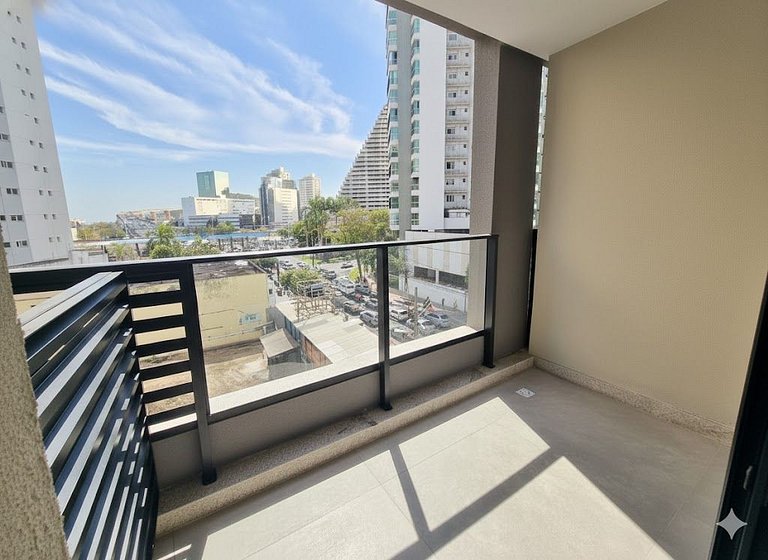 Studio Moderno - A7 Vix by Housi - 502B