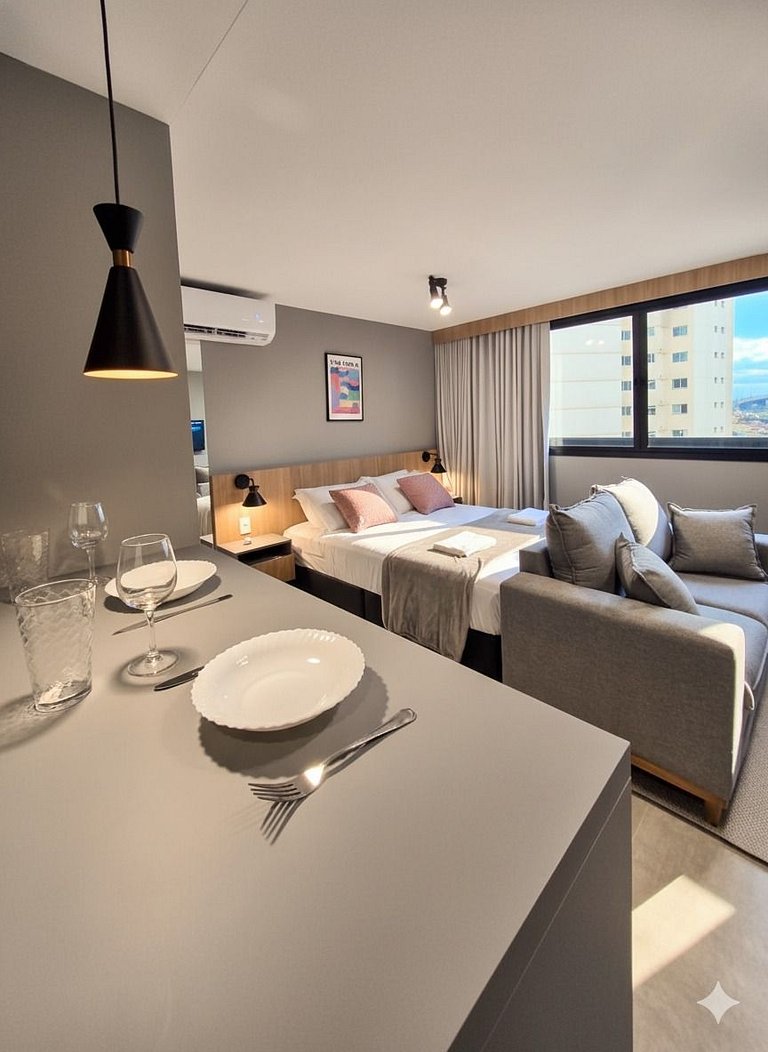 Studio Moderno - A7 Vix By Housi - 0704