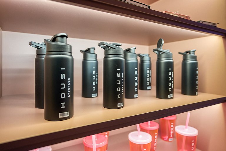 Studio Moderno na Paulista - Housi 1111