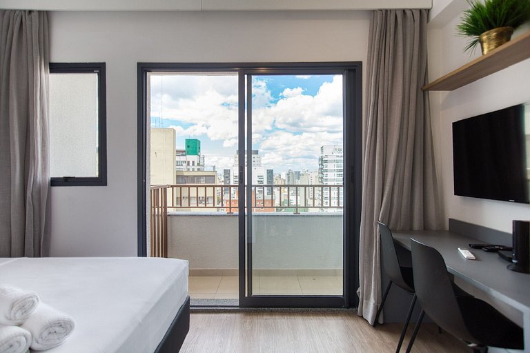 1614 - Studio Housi - Nik Paulista