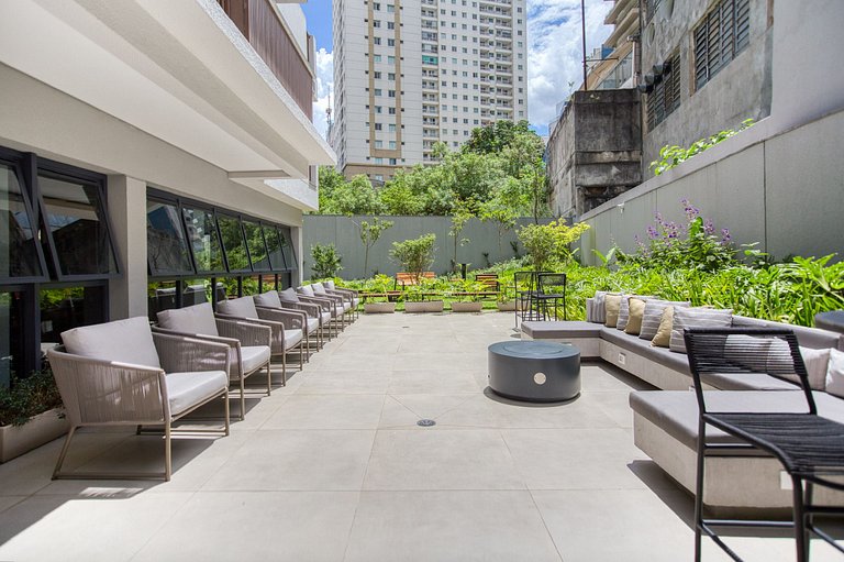 Nik Paulista by Housi