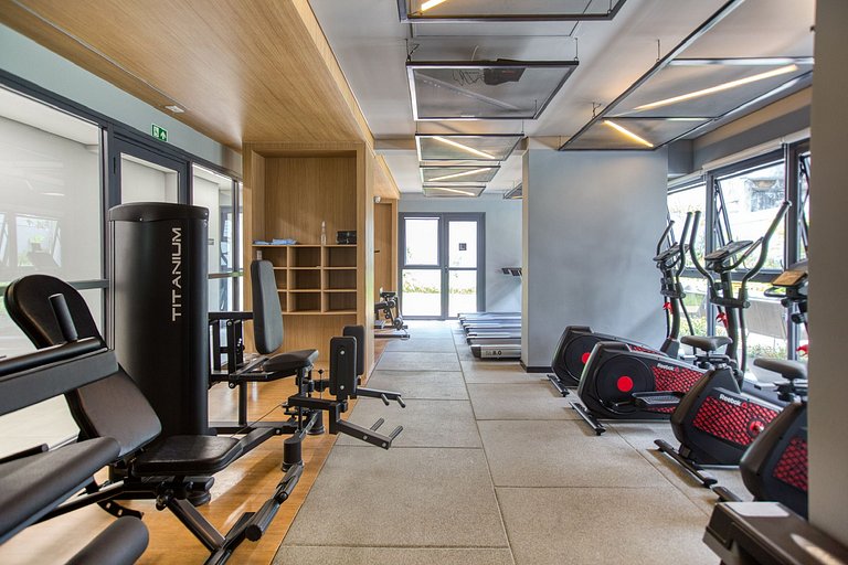 Nik Paulista by Housi