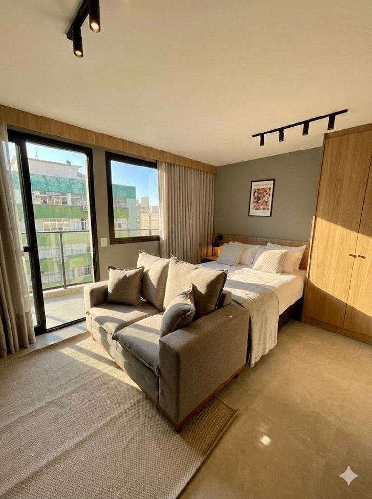 906 - Studio Housi - A7 Vix