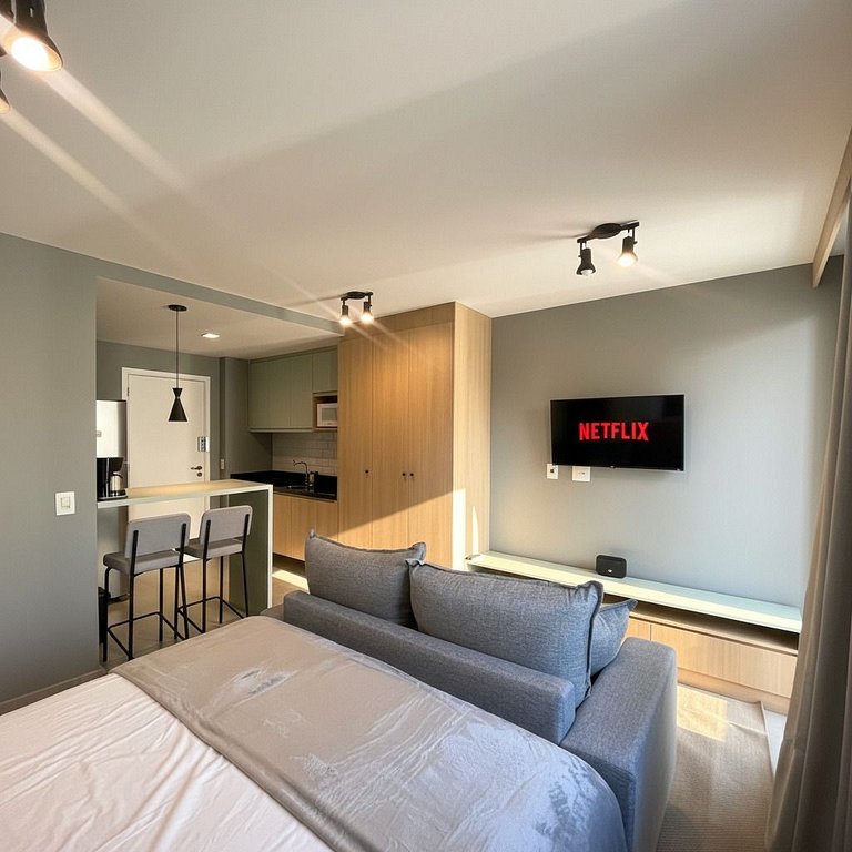 Studio Moderno - A7 Vix by Housi - 0607