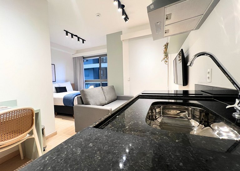 Nex One Edge Pinheiros by Housi