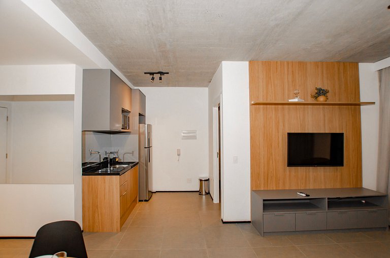 Apto Moderno 2 Quartos nos Jardins by Housi