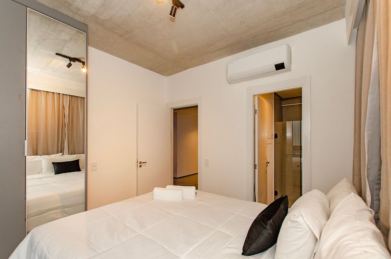 Apto Moderno 2 Quartos nos Jardins by Housi