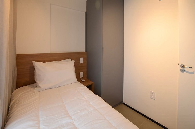 Studio 2 Quartos c/ Varanda - On Jardins by Housi