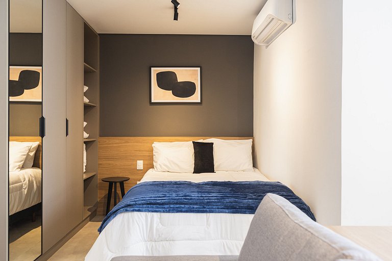 InHouse Lourdes by Housi