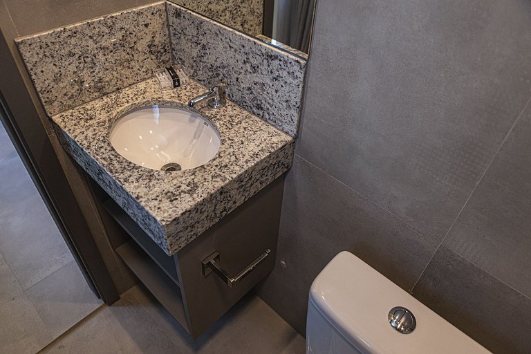 InHouse Lourdes by Housi